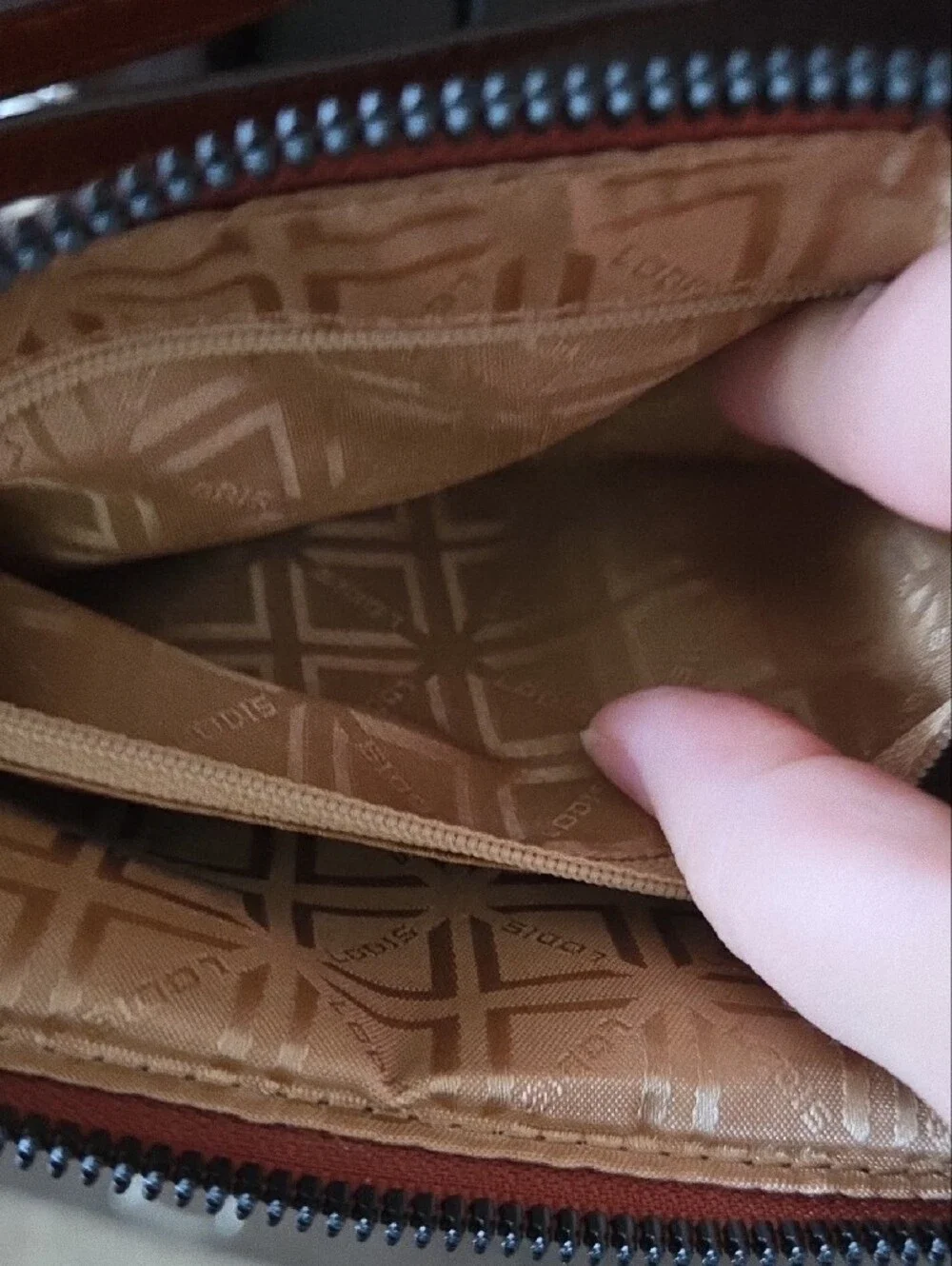 Lodis Glace Polished Leather Sling Wristlet Wallet In Chestnut